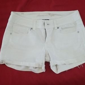 AE shorts